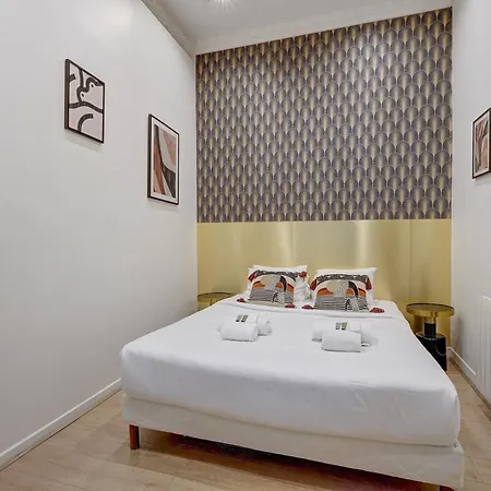106 - Fabulous In Champs Elysees Apartment Paris