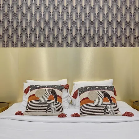 Apartment 106 - Fabulous In Champs Elysees Paris